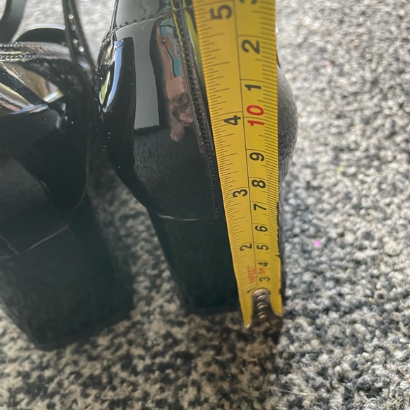 NEW-Black Mary Jane Shoes - Picture 8 of 10